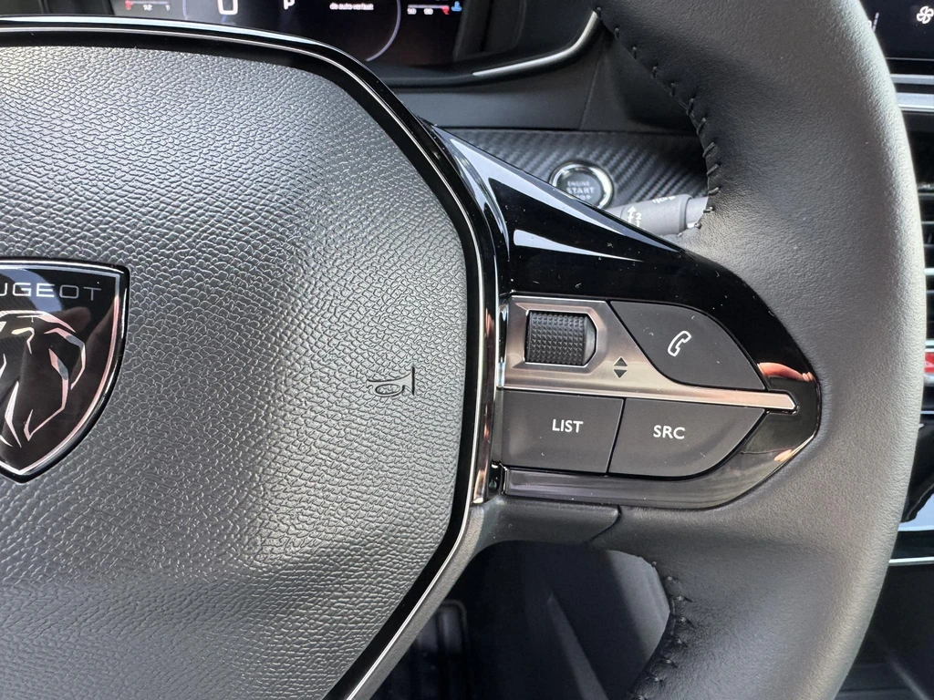 Peugeot e-2008 – foto 37