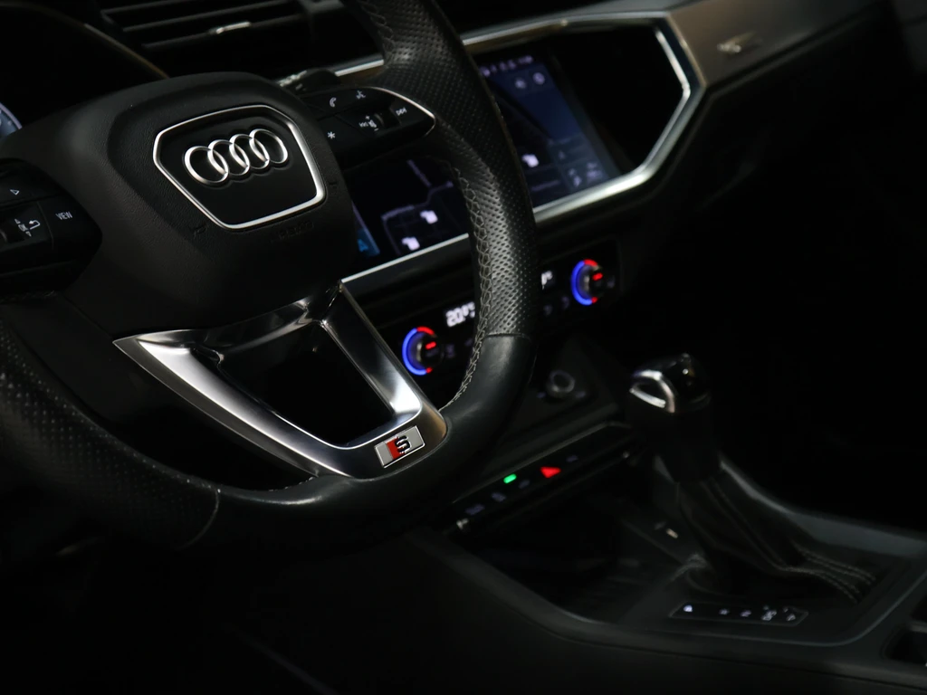 Audi Q3 – foto 16
