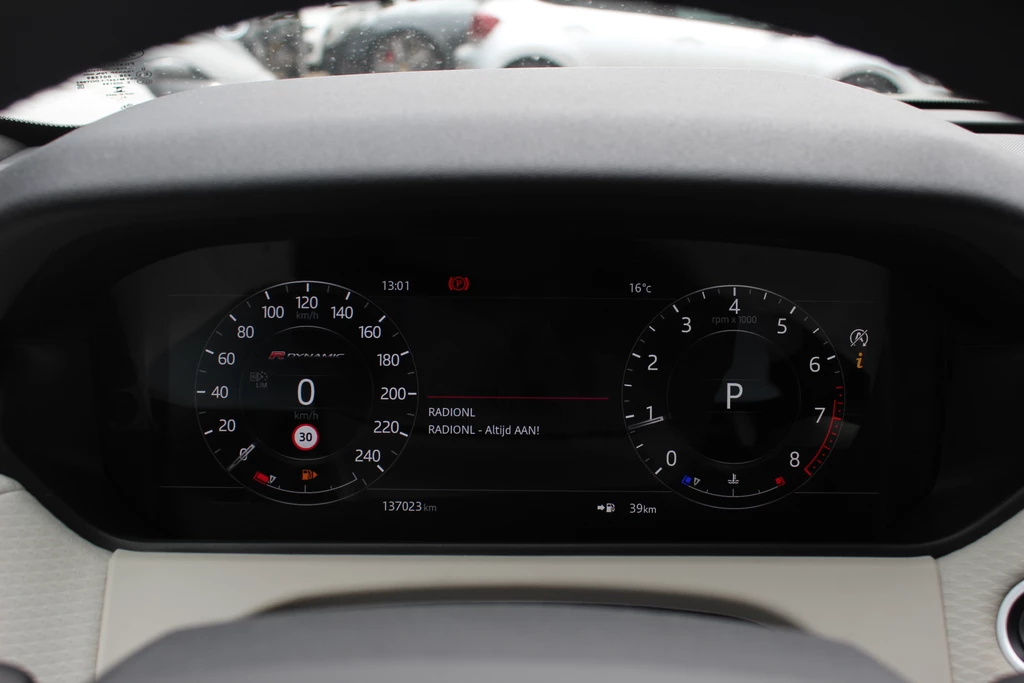 Land Rover Range Rover Velar – foto 19