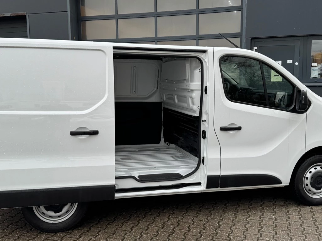 Renault Trafic – foto 6