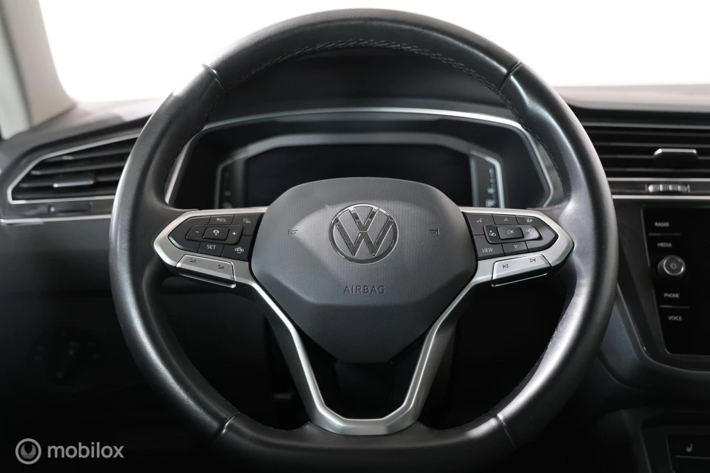 Volkswagen Tiguan – foto 14