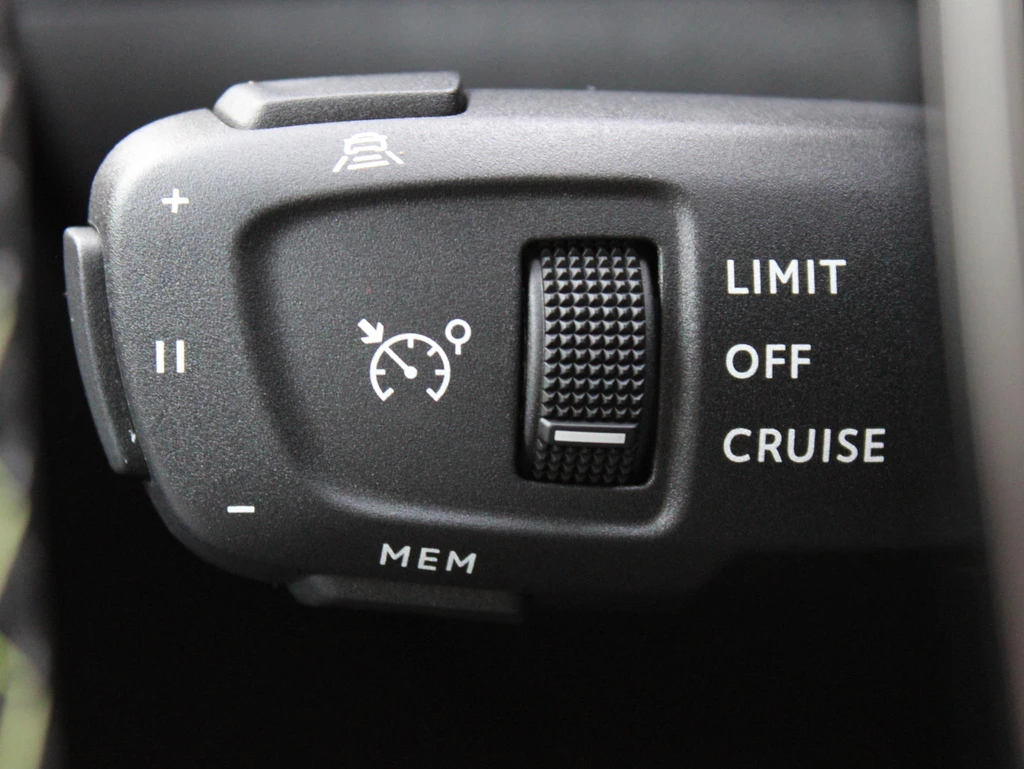 Peugeot 208 – foto 20