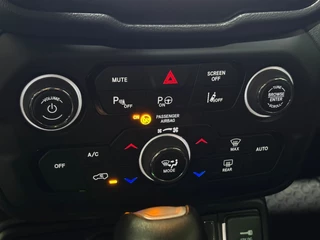 Jeep Renegade – thumbnail 35