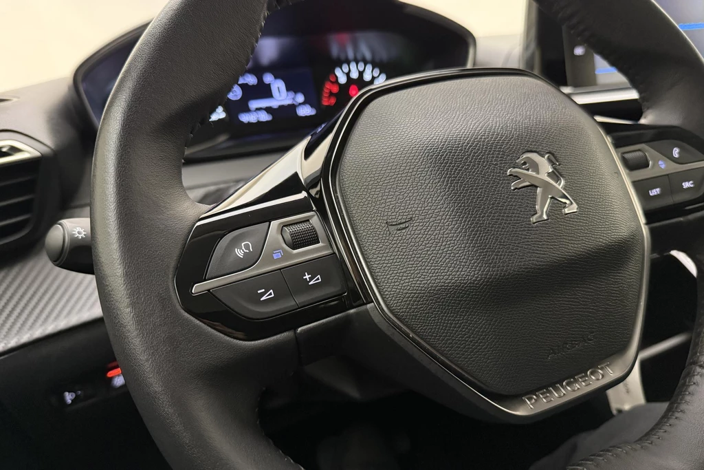 Peugeot 208 – foto 16