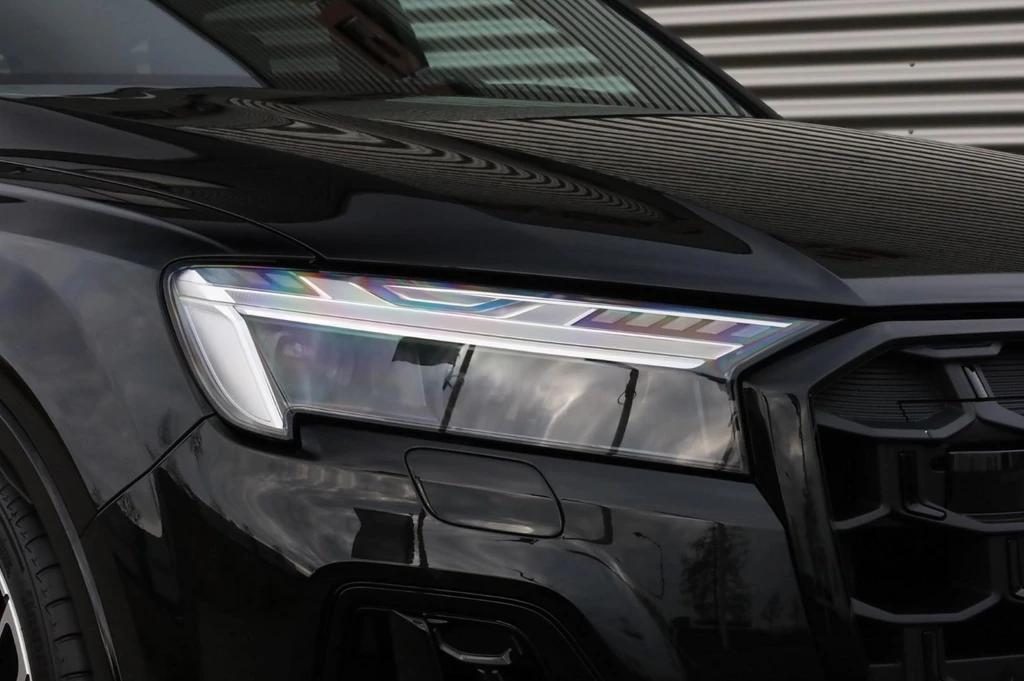 Audi Q7 – foto 13