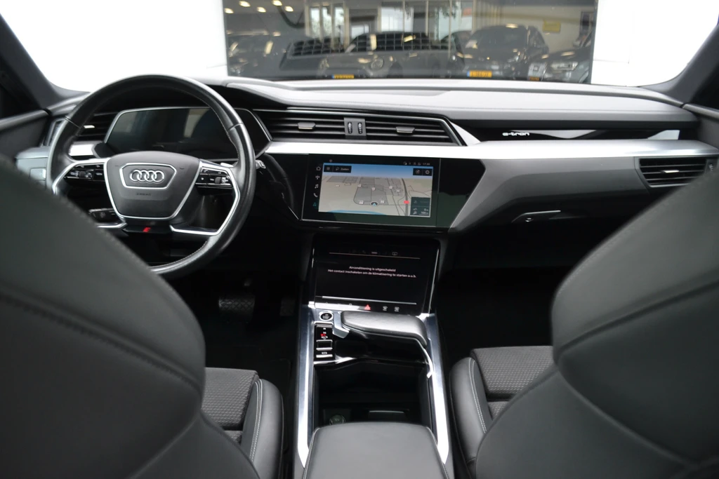 Audi e-tron – foto 11