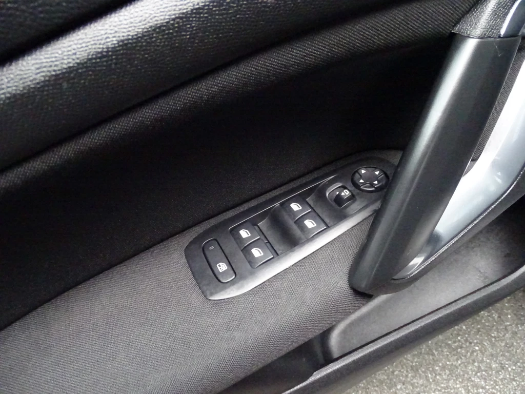 Peugeot 308 – foto 10
