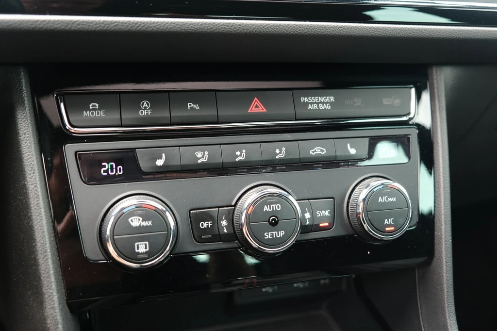 SEAT Leon – foto 25