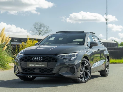 Audi A3 Sportback 40 TFSI e Edition |Panoramadak|Stoelverw.|Virtual cockpit|Keyless Go|Elek. verstelb. lendensteunen|Lane assist|