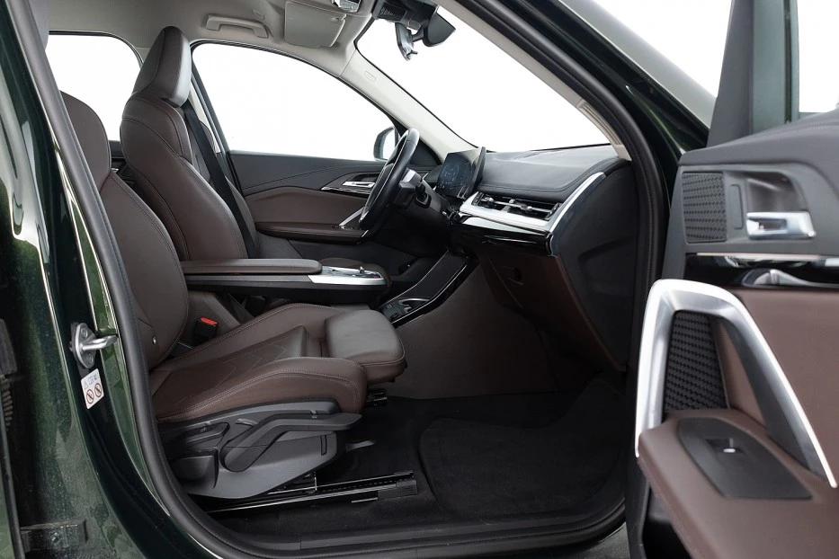 BMW iX1 – foto 16