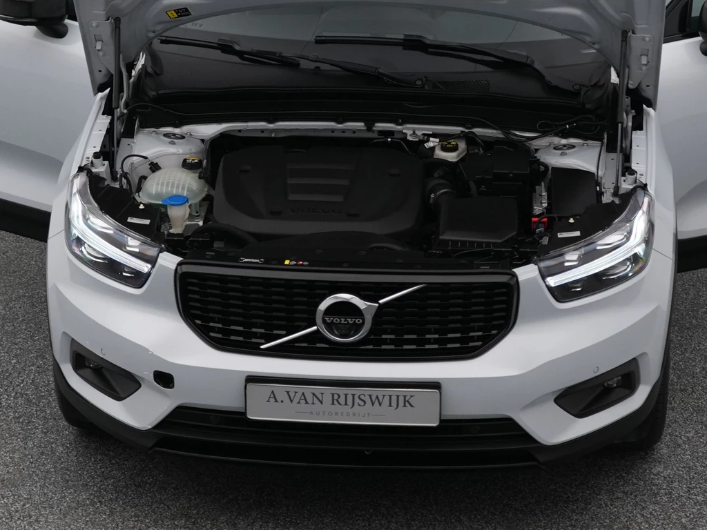 Volvo XC40 – foto 33