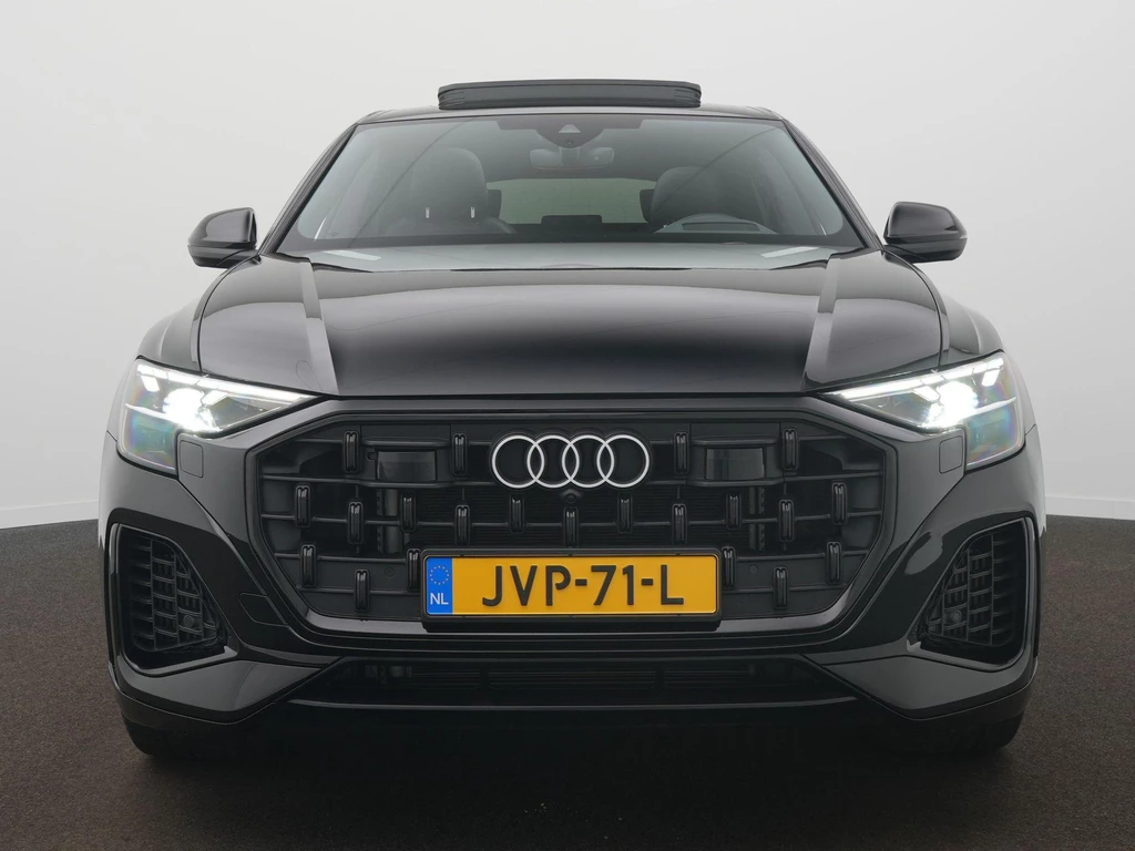 Audi Q8 – foto 10