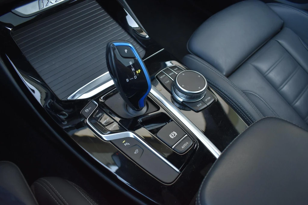 BMW iX3 – foto 21