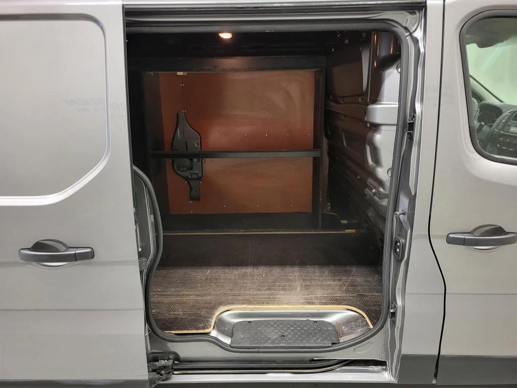 Opel Vivaro – foto 9