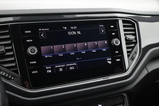 Volkswagen T-Roc – thumbnail 32