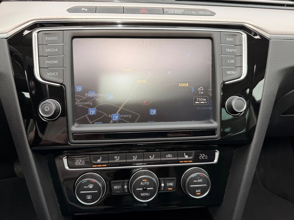 Volkswagen Passat – foto 28