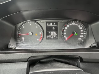 Volkswagen Transporter – thumbnail 22