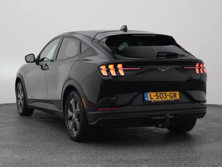 Ford Mustang Mach-E – thumbnail 4