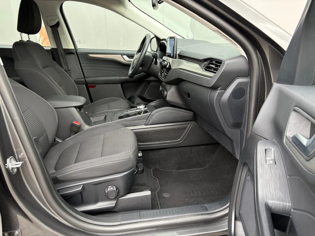 Ford Kuga – foto 13