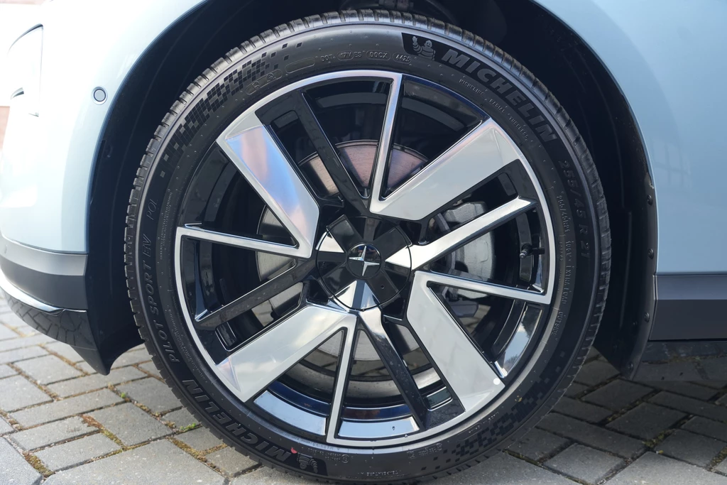 Polestar 4 – foto 9