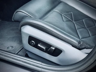 BMW i5 – thumbnail 25