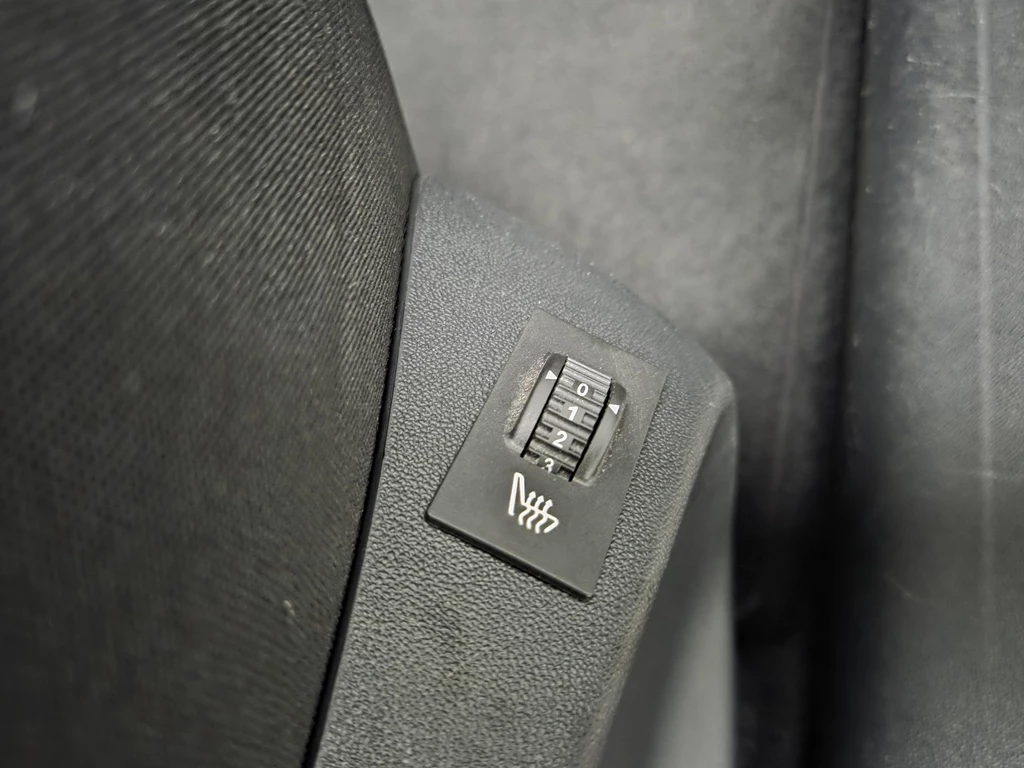 Peugeot 208 – foto 21