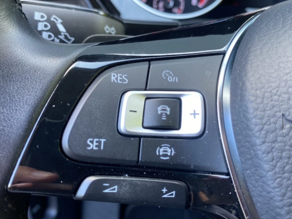 Volkswagen Touran – foto 19
