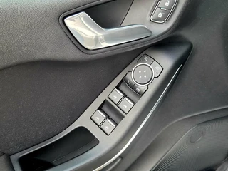 Ford Fiesta – thumbnail 26