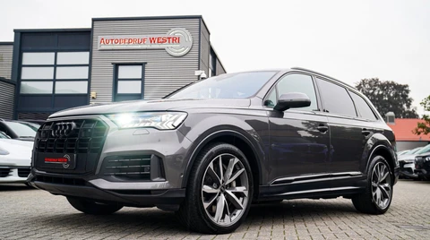 Audi Q7 55 TFSI e quattro Pro Line Plus | Luchtvering | Head Up Display | Elektrisch trekhaak | Apple Carplay | Bang & Olufsen
