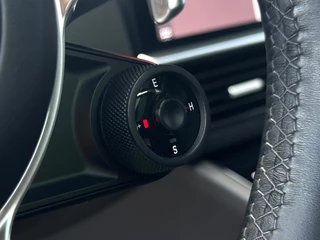 Porsche Cayenne – thumbnail 22