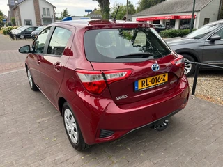 Toyota Yaris – thumbnail 3