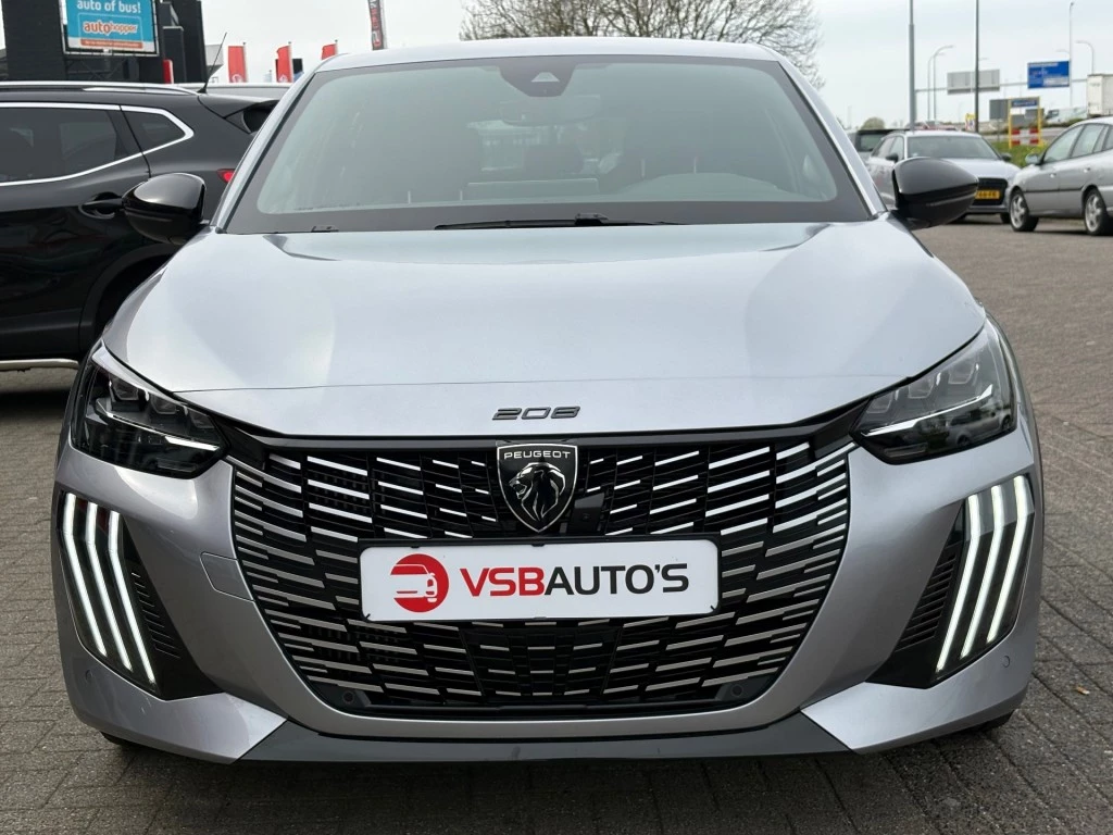 Peugeot 208 – foto 6
