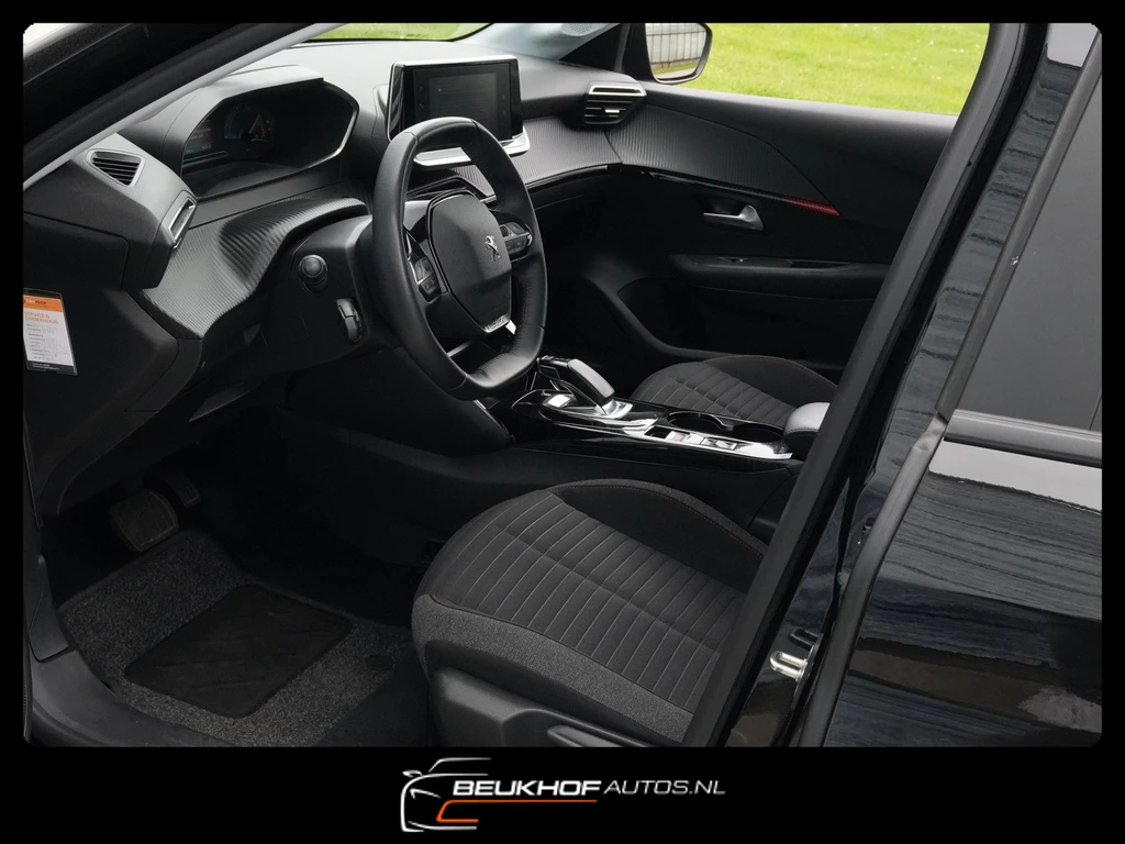 Peugeot e-208 – foto 16