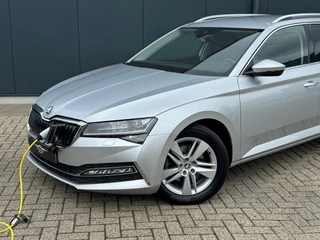 Škoda Superb – thumbnail 2