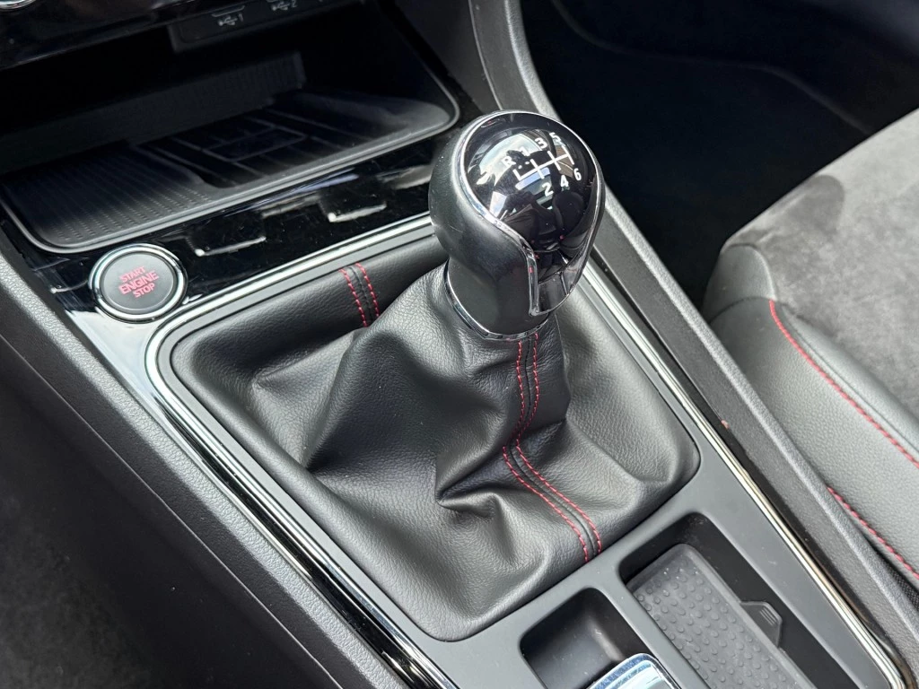 SEAT Leon – foto 21