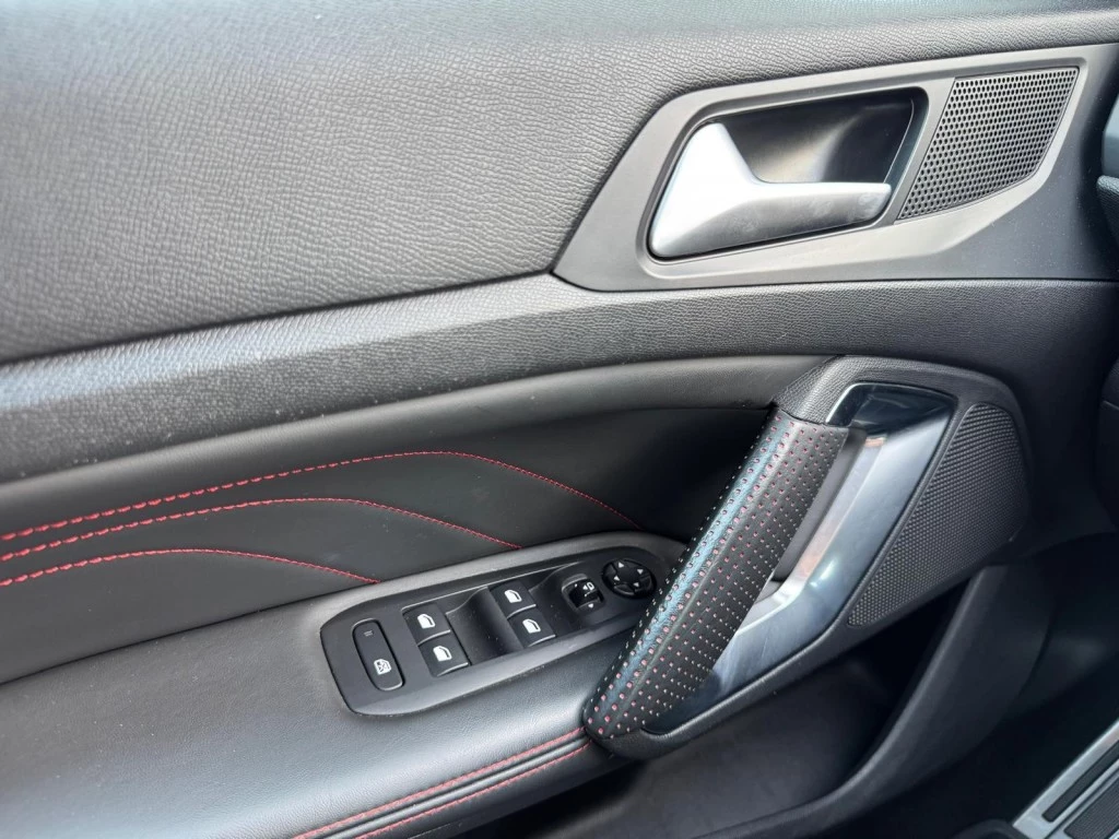 Peugeot 308 – foto 11
