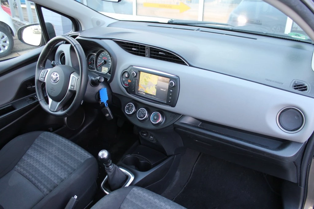 Toyota Yaris – foto 20