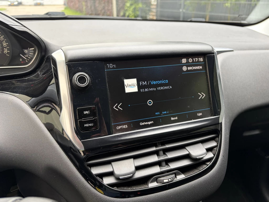 Peugeot 208 – foto 15