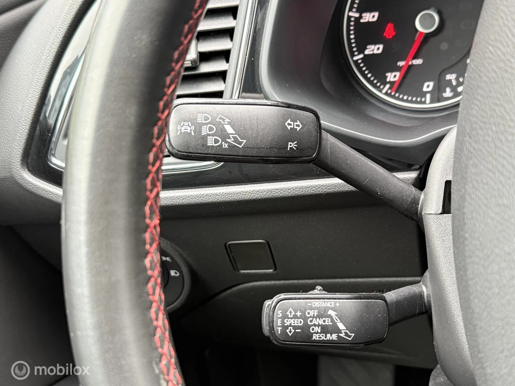 SEAT Leon – foto 34
