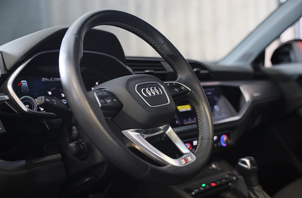Audi Q3 – foto 17