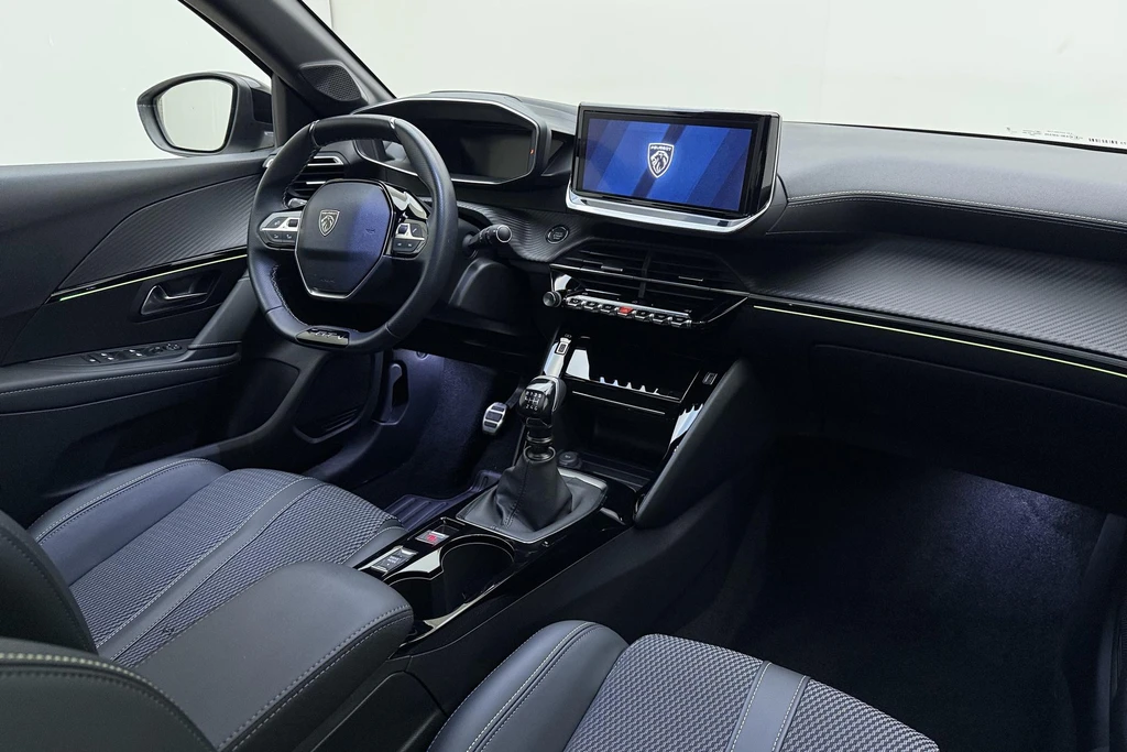 Peugeot 208 – foto 15