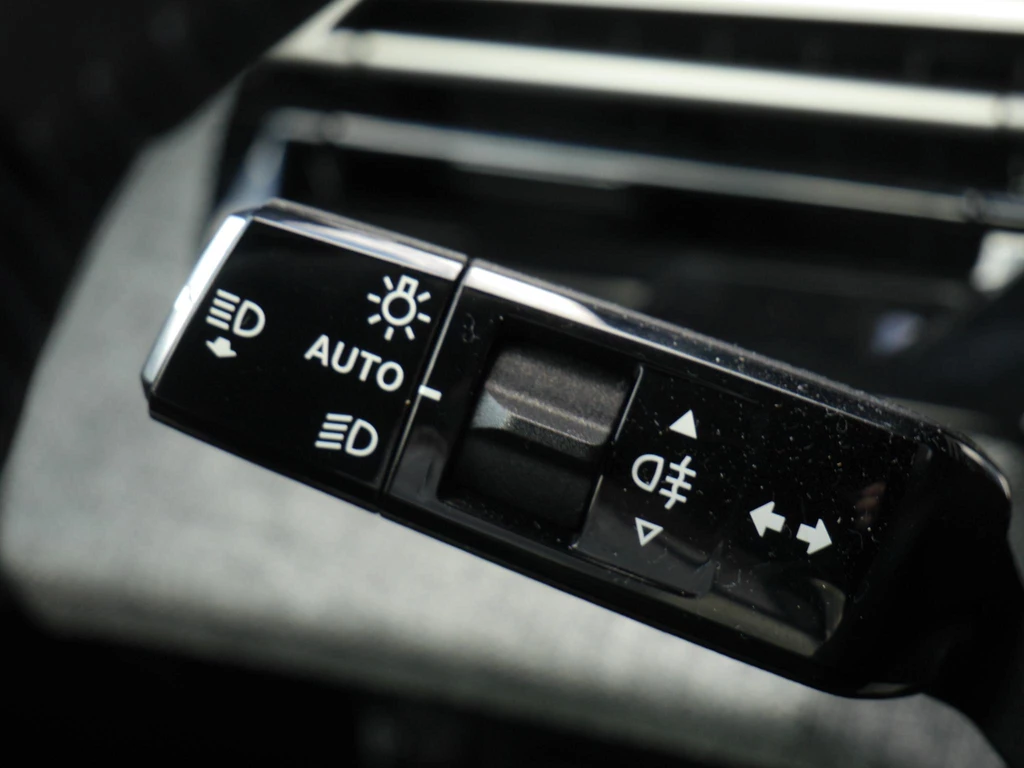 Peugeot e-3008 – foto 16