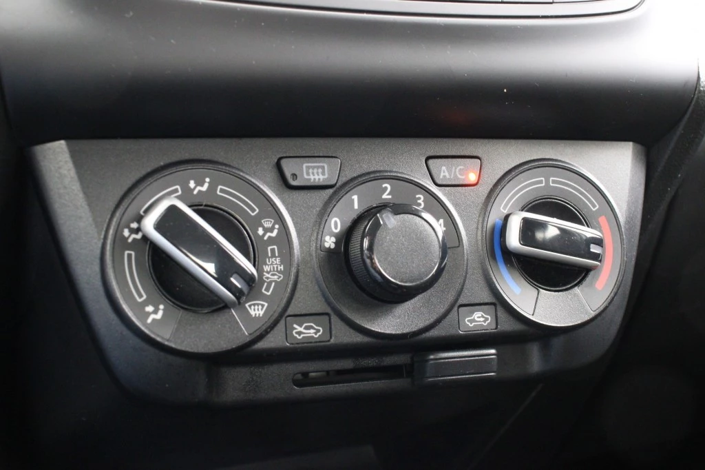 Suzuki Swift – foto 23