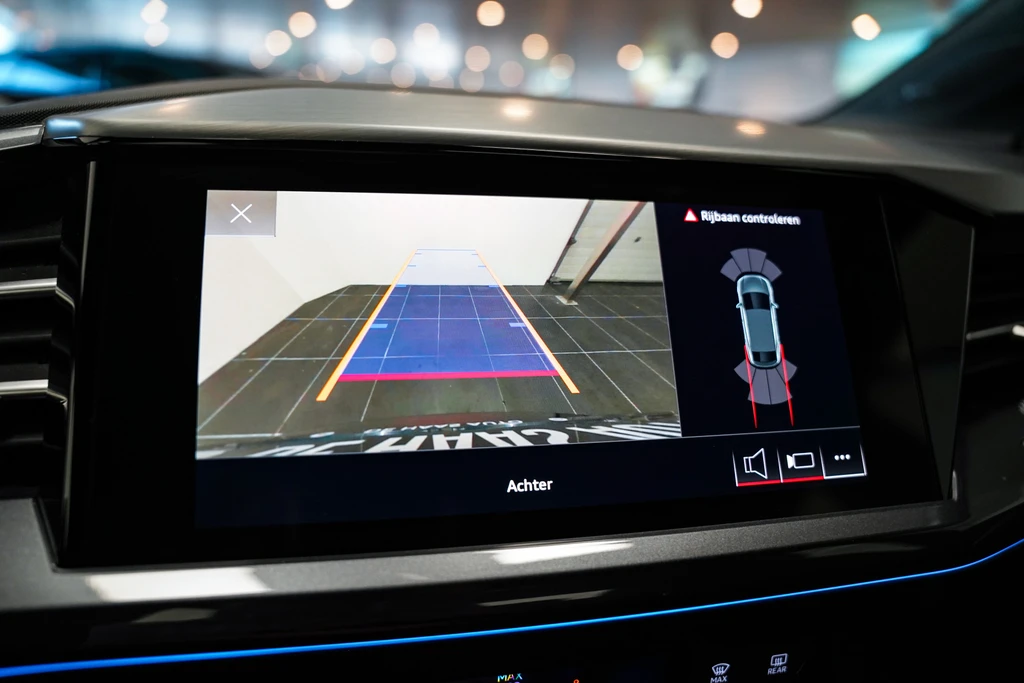 Audi Q4 Sportback e-tron – foto 10