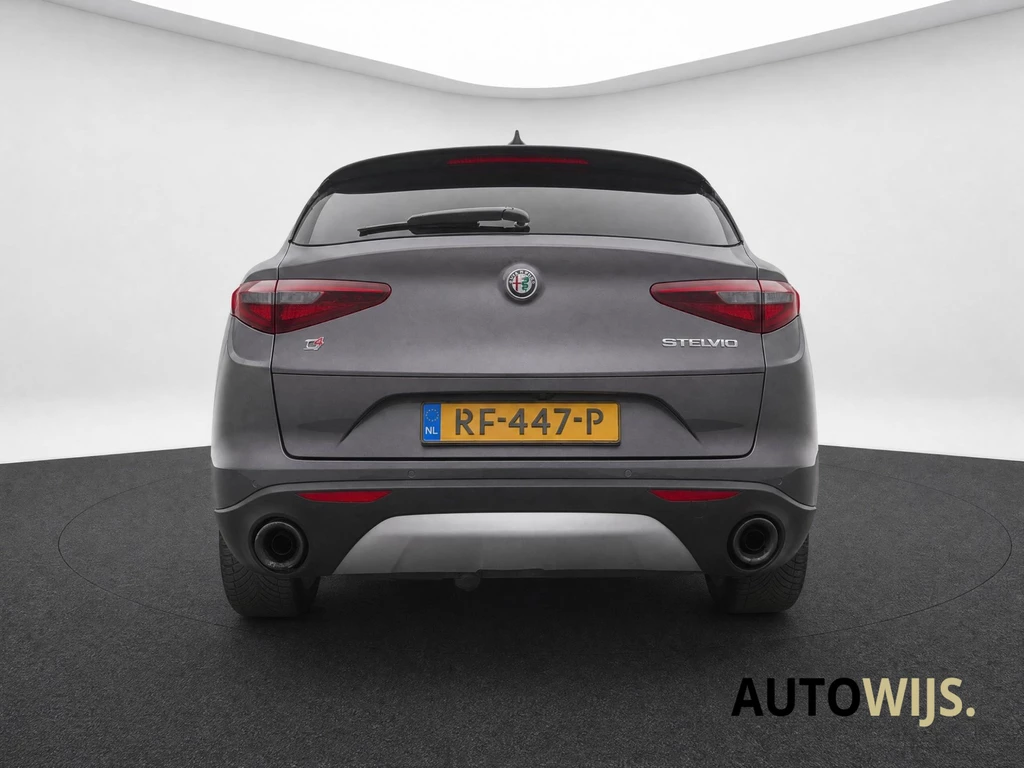 Alfa Romeo Stelvio – foto 4