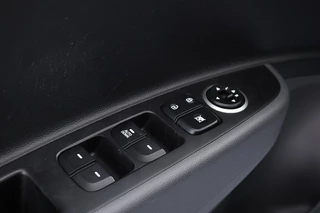 Hyundai i10 – thumbnail 13
