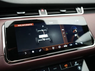 Land Rover Range Rover Evoque – thumbnail 44