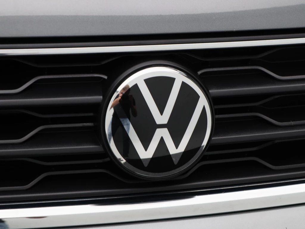 Volkswagen T-Roc – foto 11
