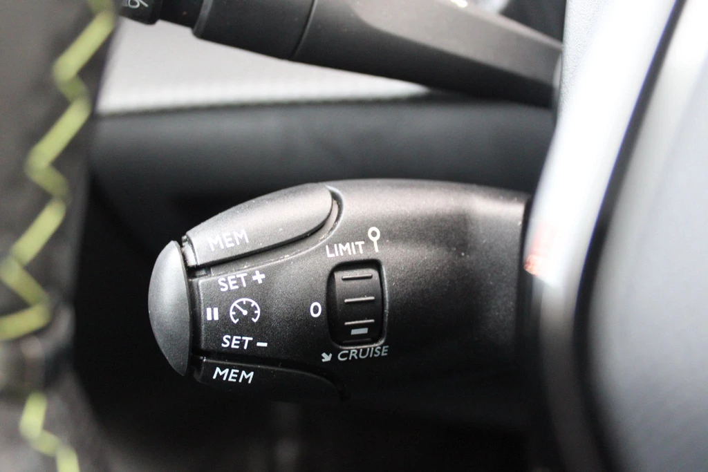 Peugeot 208 – foto 35