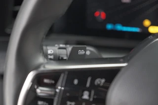 Renault Megane E-Tech – thumbnail 38